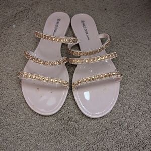 Women's sandals